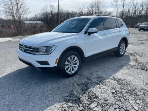 Another view of 2018 Volkswagen Tiguan 2.0T SE for sale in Cambridge, OH at Cambridge Truck