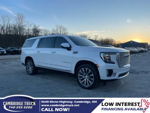 White 2021 GMC Yukon XL Denali for sale in Cambridge, OH