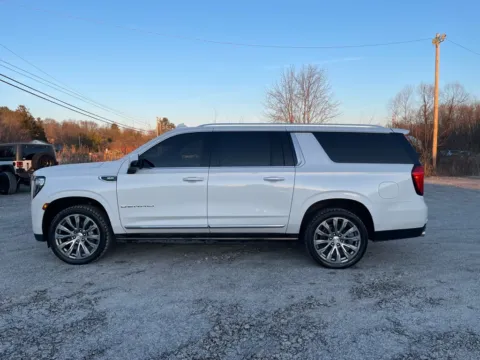 More photos of 2021 GMC Yukon XL Denali at Cambridge Truck, OH