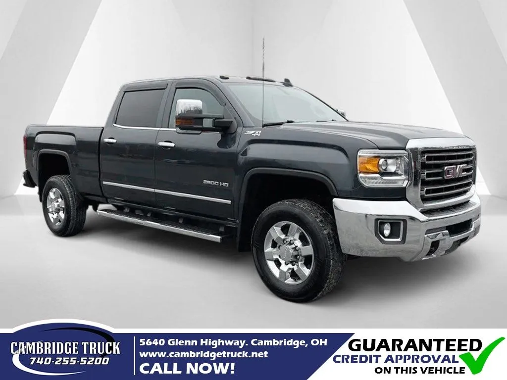 Gray 2019 GMC Sierra 2500HD SLT for sale in Cambridge, OH