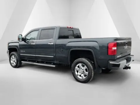 More photos of 2019 GMC Sierra 2500HD SLT at Cambridge Truck, OH