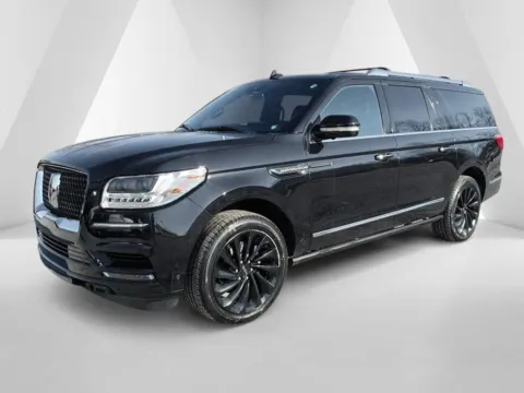 Another view of 2020 Lincoln Navigator L Reserve for sale in Cambridge, OH at Cambridge Truck