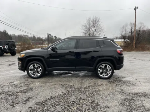 More photos of 2021 Jeep Compass Limited at Cambridge Truck, OH