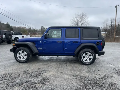 More photos of 2019 Jeep Wrangler Unlimited Sport S at Cambridge Truck, OH