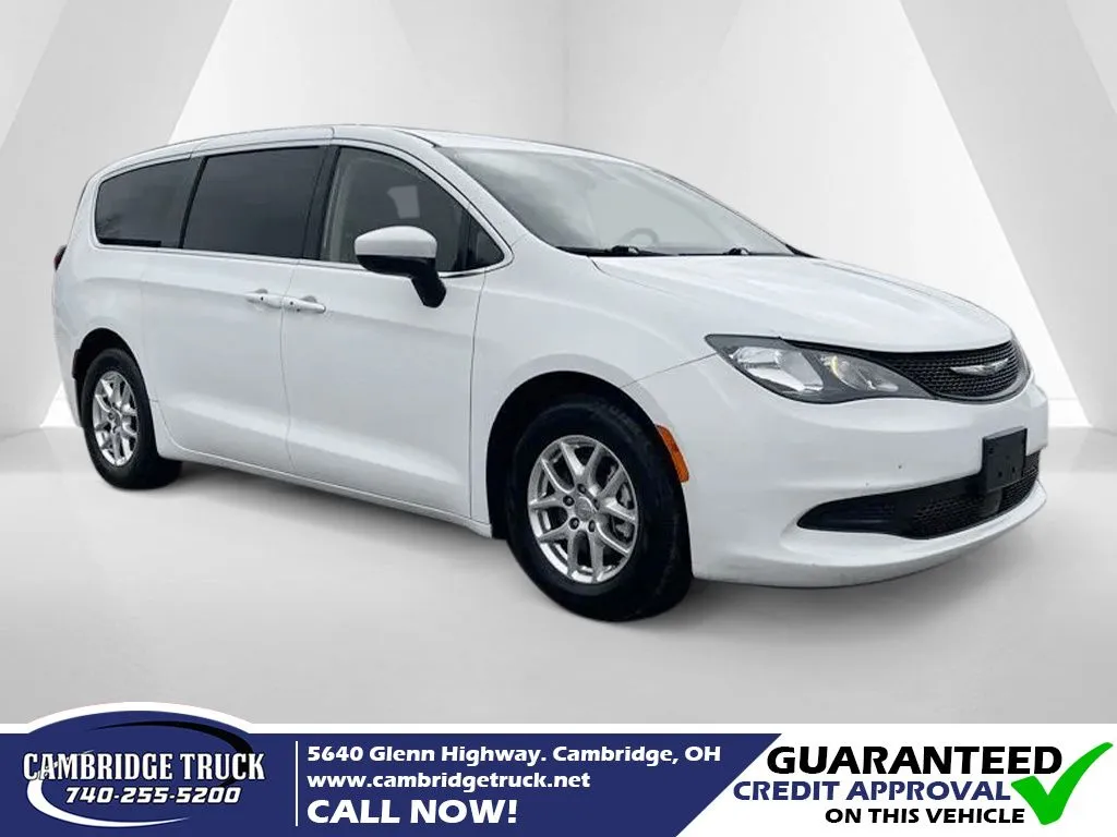 2022 Chrysler Voyager LX