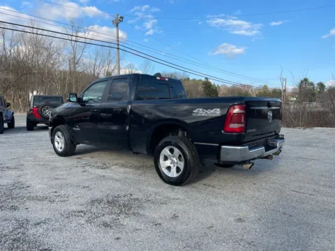 More photos of 2021 Ram 1500 Big Horn/Lone Star at Cambridge Truck, OH