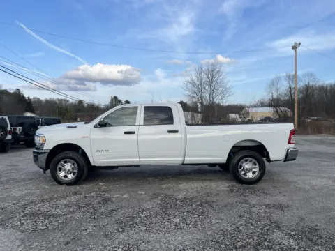 More photos of 2022 Ram 2500 Tradesman at Cambridge Truck, OH