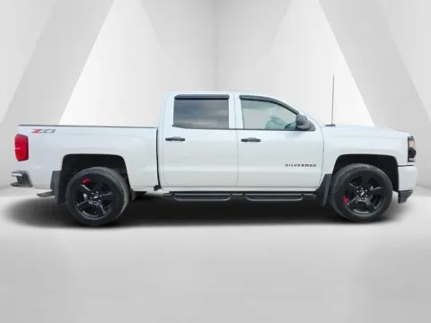 More photos of 2018 Chevrolet Silverado 1500 LTZ at Cambridge Truck, OH