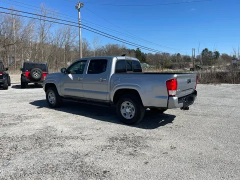 More photos of 2020 Toyota Tacoma at Cambridge Truck, OH