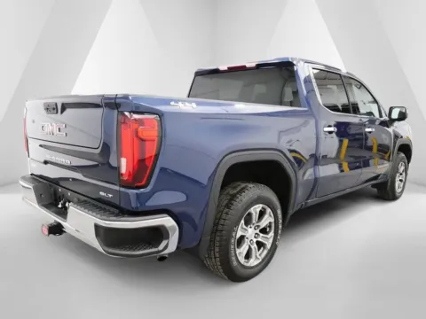 More photos of 2023 GMC Sierra 1500 SLT at Cambridge Truck, OH