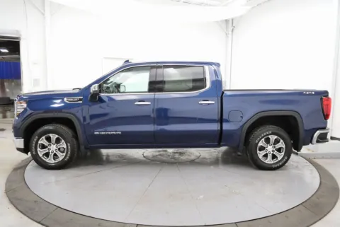 More photos of 2023 GMC Sierra 1500 SLT at Cambridge Truck, OH