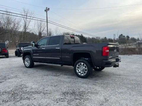 More photos of 2016 GMC Sierra 2500HD Denali at Cambridge Truck, OH