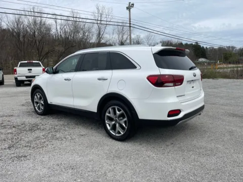 More photos of 2019 Kia Sorento EX Sport at Cambridge Truck, OH