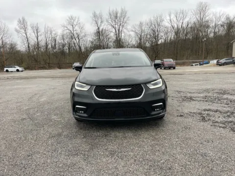 Photos of 2023 Chrysler Pacifica Touring L for sale in Cambridge, OH at Cambridge Truck