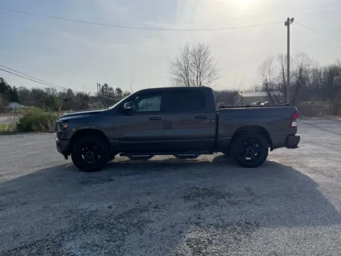 More photos of 2020 Ram 1500 Big Horn/Lone Star at Cambridge Truck, OH