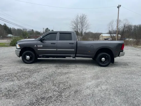 More photos of 2018 Ram 3500 Tradesman at Cambridge Truck, OH