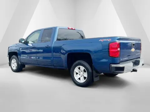 More photos of 2017 Chevrolet Silverado 1500 LT at Cambridge Truck, OH