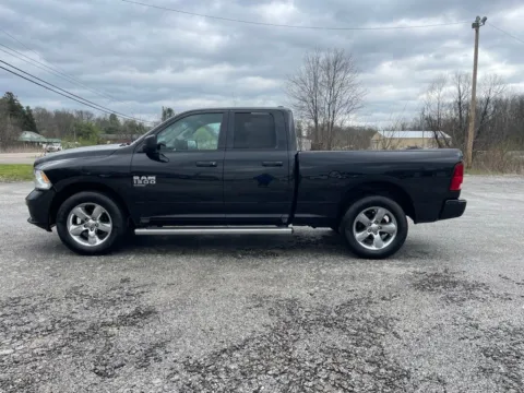 More photos of 2019 Ram 1500 Classic Express at Cambridge Truck, OH