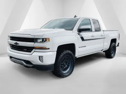 Another view of 2018 Chevrolet Silverado 1500 LT for sale in Cambridge, OH at Cambridge Truck