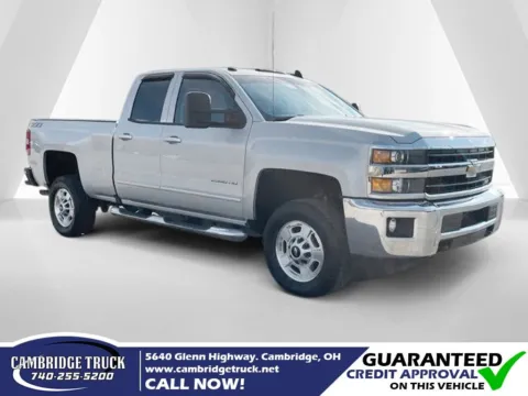 Silver 2018 Chevrolet Silverado 2500HD LT for sale in Cambridge, OH