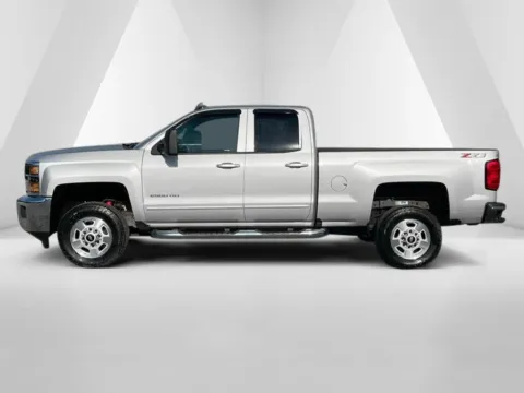 More photos of 2018 Chevrolet Silverado 2500HD LT at Cambridge Truck, OH