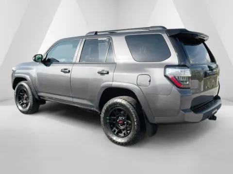 More photos of 2021 Toyota 4Runner Venture at Cambridge Truck, OH
