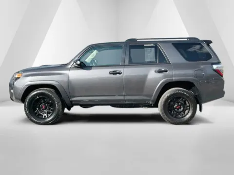 More photos of 2021 Toyota 4Runner Venture at Cambridge Truck, OH