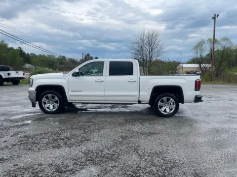 More photos of 2018 GMC Sierra 1500 SLT at Cambridge Truck, OH