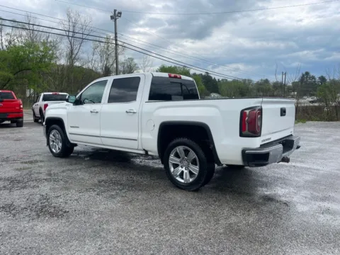 More photos of 2018 GMC Sierra 1500 SLT at Cambridge Truck, OH