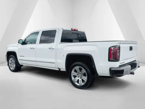 More photos of 2018 GMC Sierra 1500 SLT at Cambridge Truck, OH