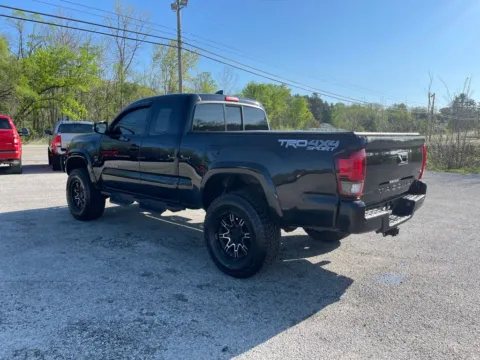 More photos of 2019 Toyota Tacoma TRD Sport at Cambridge Truck, OH