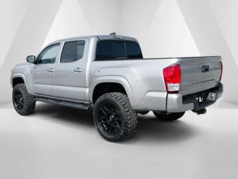 More photos of 2020 Toyota Tacoma SR at Cambridge Truck, OH