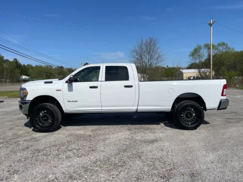 More photos of 2022 Ram 2500 Tradesman at Cambridge Truck, OH