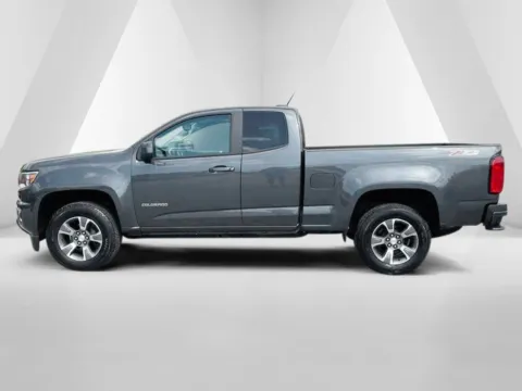 More photos of 2016 Chevrolet Colorado Z71 at Cambridge Truck, OH