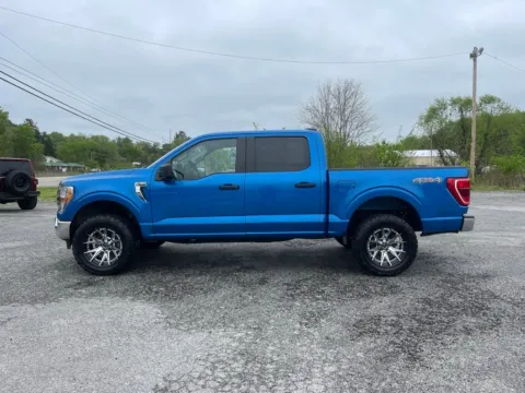 More photos of 2021 Ford F-150 XLT at Cambridge Truck, OH
