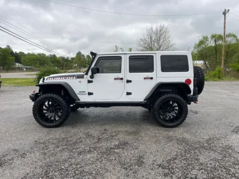 More photos of 2017 Jeep Wrangler Unlimited Rubicon Recon at Cambridge Truck, OH