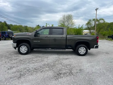 More photos of 2022 Chevrolet Silverado 2500HD LT at Cambridge Truck, OH