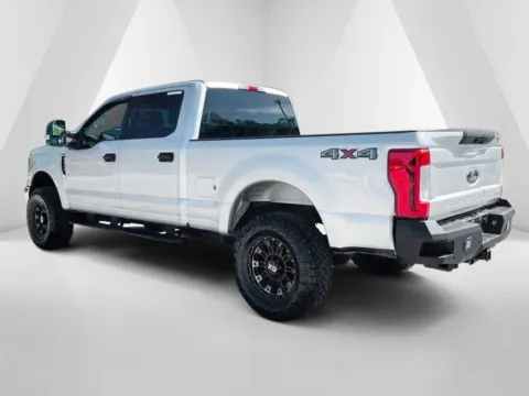 More photos of 2019 Ford F-250SD XLT at Cambridge Truck, OH