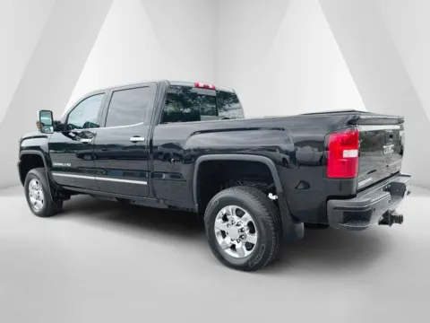 More photos of 2018 GMC Sierra 3500HD Denali at Cambridge Truck, OH