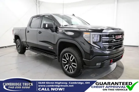 Black 2022 GMC Sierra 1500 AT4 for sale in Cambridge, OH
