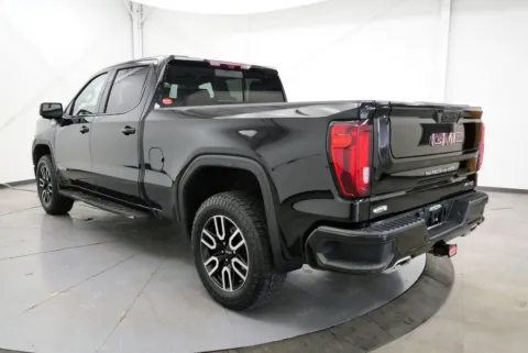 More photos of 2022 GMC Sierra 1500 AT4 at Cambridge Truck, OH