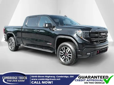Black 2022 GMC Sierra 1500 AT4 for sale in Cambridge, OH