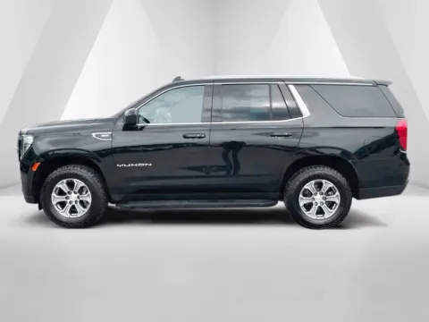 More photos of 2021 GMC Yukon SLE at Cambridge Truck, OH