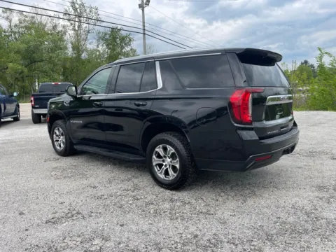 More photos of 2021 GMC Yukon SLE at Cambridge Truck, OH