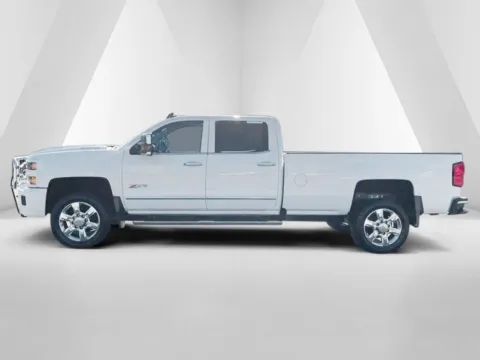 More photos of 2017 Chevrolet Silverado 2500HD LTZ at Cambridge Truck, OH