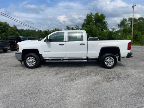More photos of 2018 Chevrolet Silverado 3500HD Work Truck at Cambridge Truck, OH