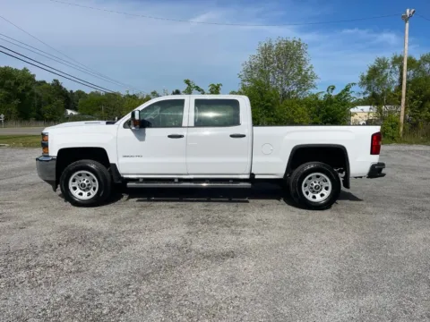 More photos of 2018 Chevrolet Silverado 3500HD Work Truck at Cambridge Truck, OH