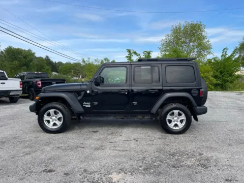 More photos of 2020 Jeep Wrangler Unlimited Sport S at Cambridge Truck, OH