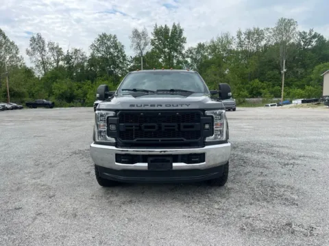 Photos of 2019 Ford F-250SD XL for sale in Cambridge, OH at Cambridge Truck
