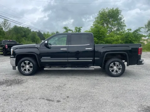 More photos of 2017 GMC Sierra 1500 SLT at Cambridge Truck, OH